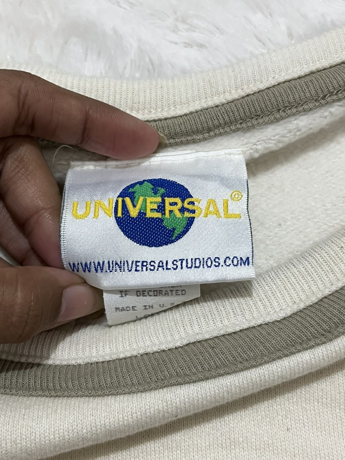 Other Vintage Jurassic Park Embossed Crewneck (USA) L Size US XL / EU 56 / 4 - 3 Thumbnail