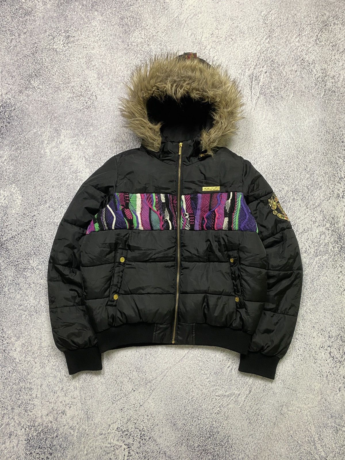 image of Design Vintage Brand Coogi Puffer Jacket 2000S in Black, Women's (Size Large)