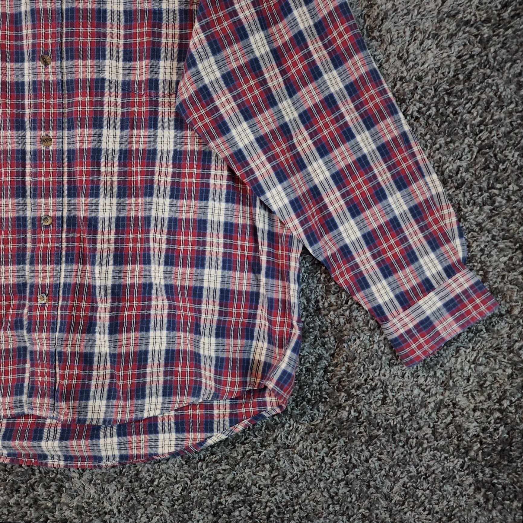 Vintage VINTAGE? Aeropostale Shirt Men Long Sleeve Button-Up Plaid Red Blue Size L Men Size US L / EU 52-54 / 3 - 2 Thumbnail