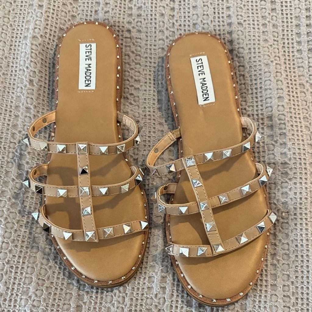 Steve Madden Steve Madden Beige Studded Sandals Size US 9.5 / IT 39.5 - 1 Thumbnail