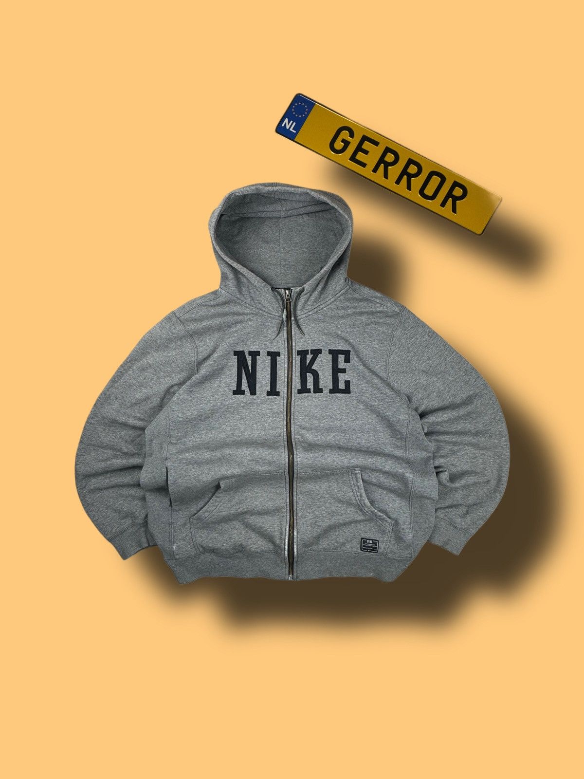 Nike × Vintage NIKE VINTAGE CENTER LOGO OVERSIZE BOXY ZIP HOODIE Size US XL / EU 56 / 4 - 1 Thumbnail