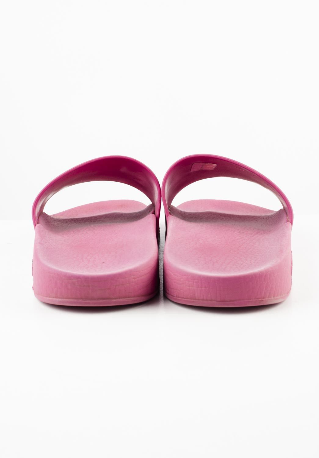 Gucci Gucci Men Slides Rubber Men Size USA8, EUR41/42, UK7, S831 Size US 8.5 / EU 41-42 - 7 Thumbnail