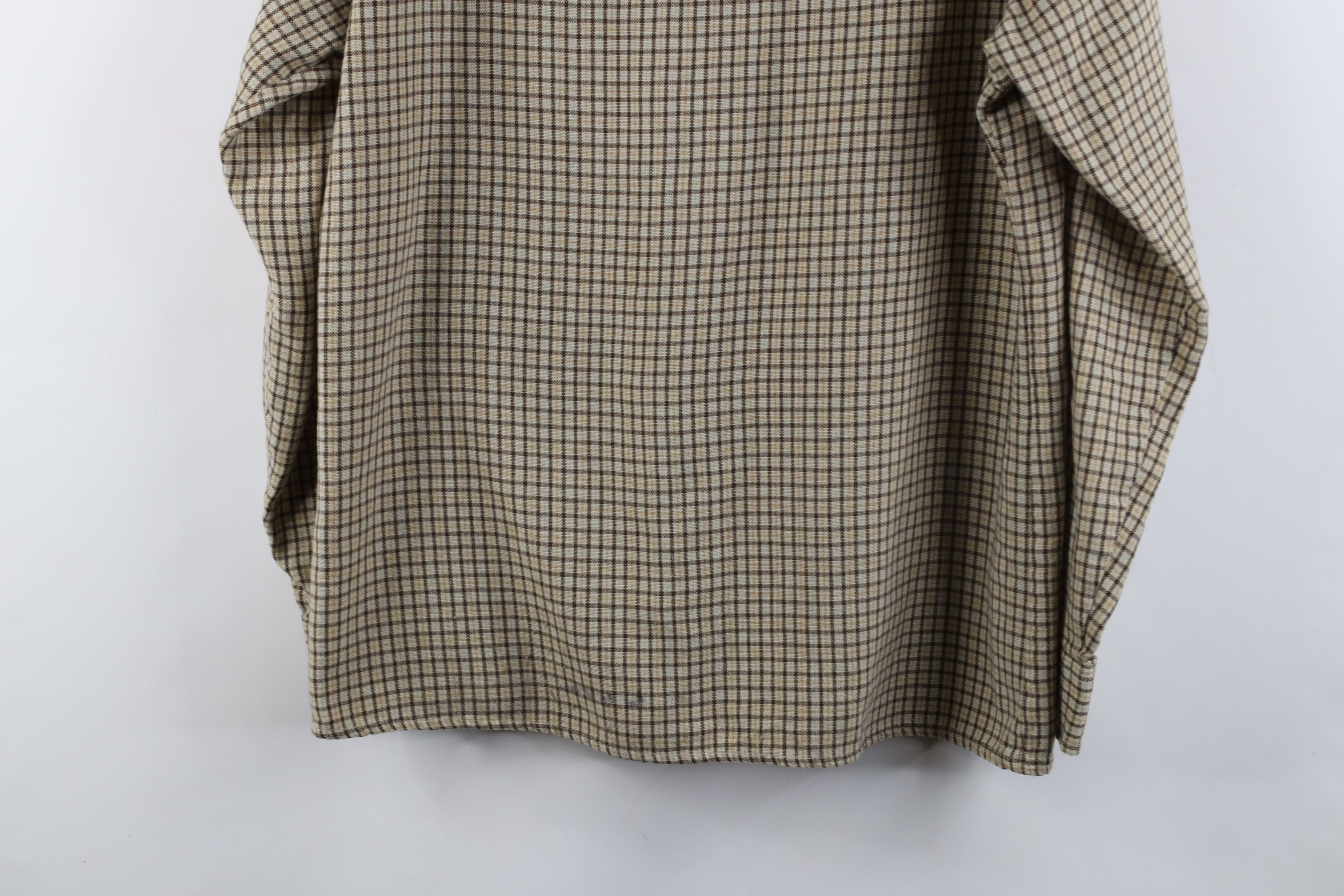 Vintage Vintage 90s Streetwear Knit Collared Button Shirt Plaid Size US M / EU 48-50 / 2 - 13 Thumbnail