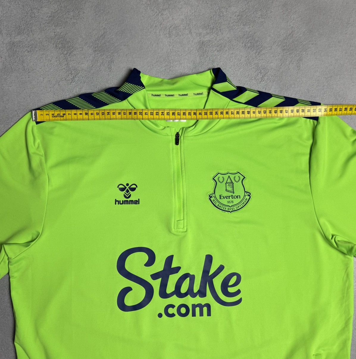 Hummel Everton 2022 2023 Training Football Soccer Top Hummel Size US XXL / EU 58 / 5 - 14 Thumbnail