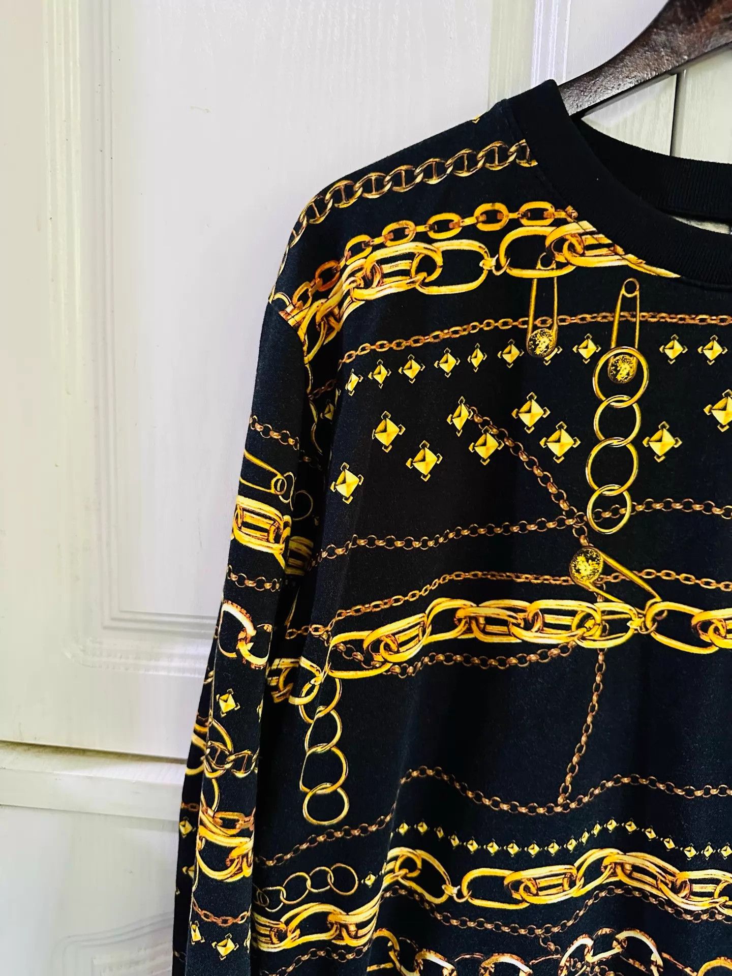 Versace Versace Runway RingEmbellished Printed Sweatshirt 2XL Size US XXL / EU 58 / 5 - 3 Thumbnail