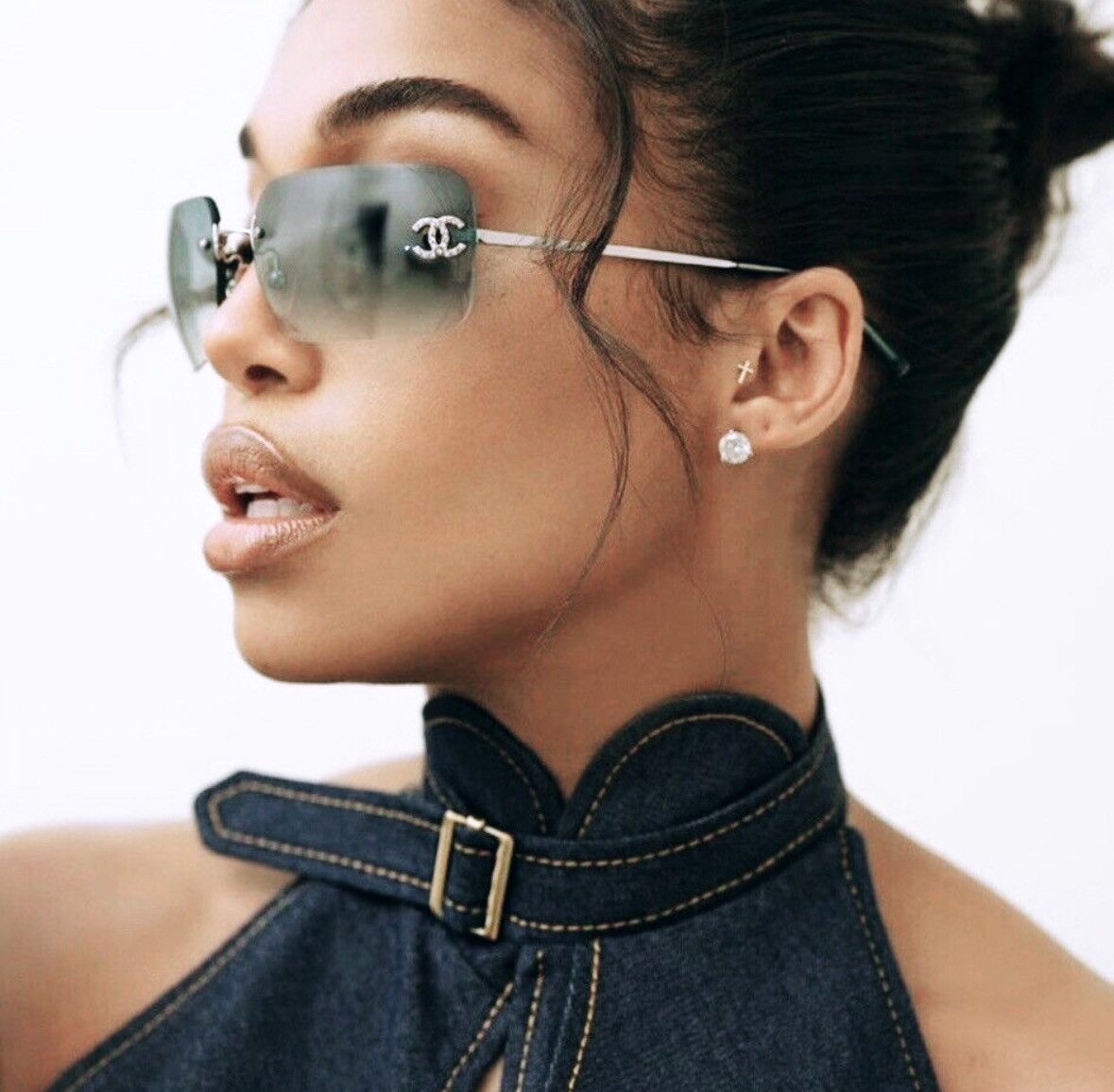 Chanel Chanel Sunglasses 4017-D CC Rhinestone Logo Rimless Vintage Size ONE SIZE - 9 Thumbnail