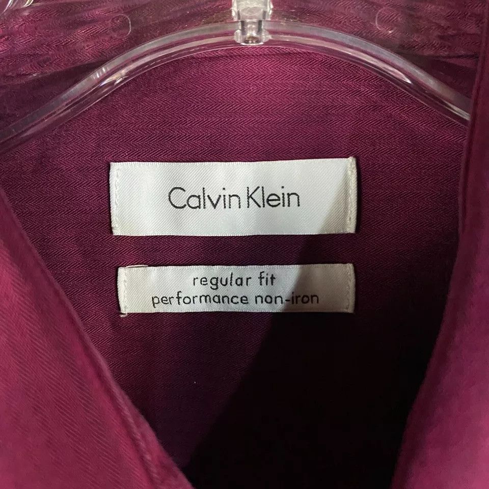 Calvin Klein Calvin Klein Dress Shirt Men's 15.5 32/33 Regular Fit Size US M / EU 48-50 / 2 - 3 Thumbnail