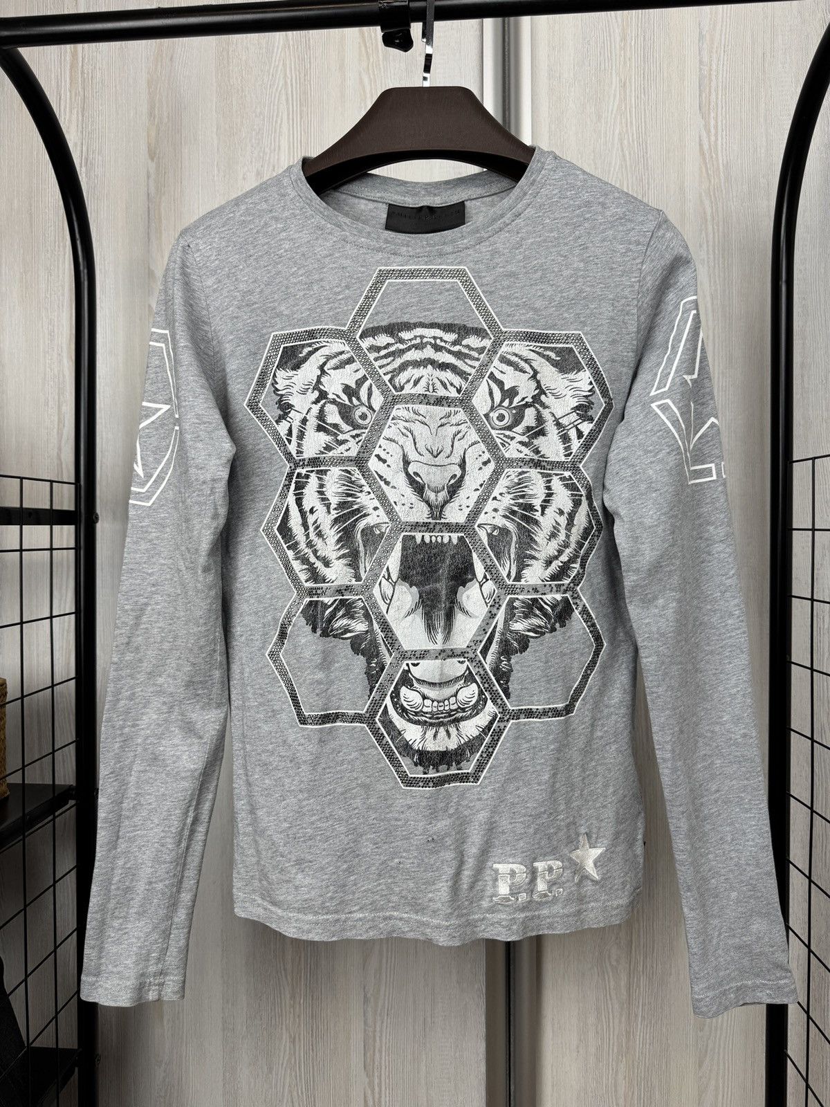 Philipp Plein Philip Plein Homme grey big logo tiger rhinestones ls tee Size US S / EU 44-46 / 1 - 3 Thumbnail