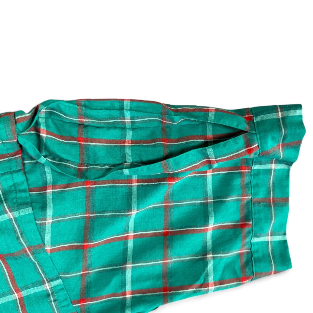 Vintage VINTAGE Manhattan Shirt Adult MEDIUM Green Plaid Button-Down Natural USA 80s Manhattan Mens Shirt Size US M / EU 48-50 / 2 - 7 Thumbnail