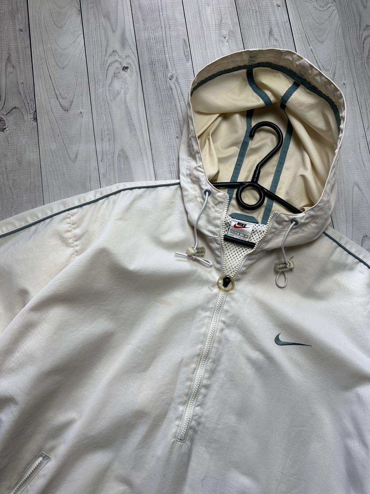 Nike × Vintage Vintage Nike white light jacket size M/L big logo Size US M / EU 48-50 / 2 - 4 Thumbnail