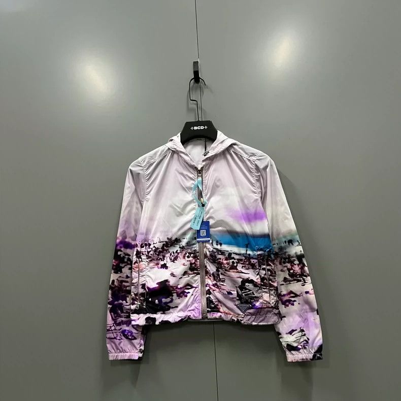 Prada Prada Beach character printed jacket 2502-Nextarrow Size US XXS / EU 40 - 1 Thumbnail