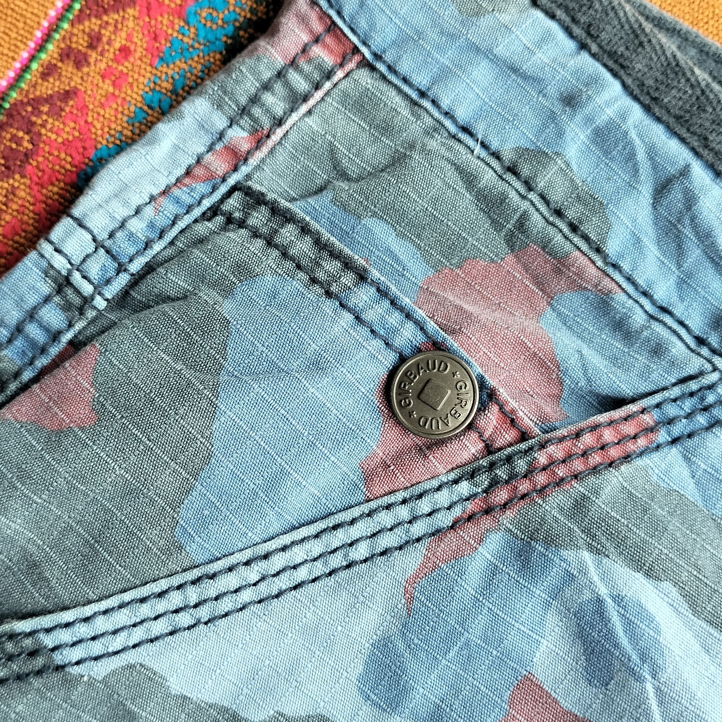 Marithe + Francois Girbaud Marithe francoi girbaud camouflage hybrid cargo short Size US 40 / EU 56 - 8 Thumbnail