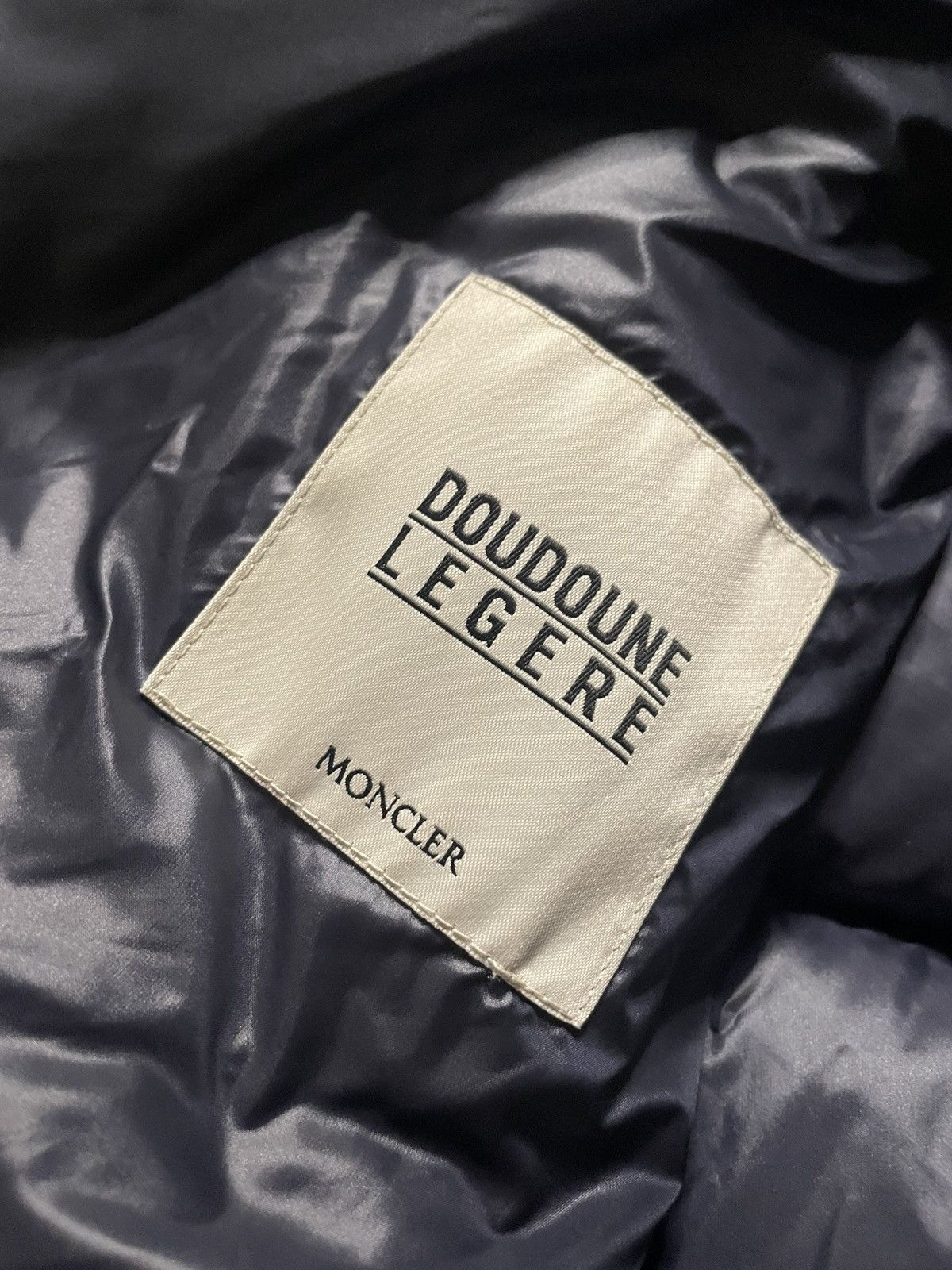 Moncler Moncler Giubbotto Down Puffer Jacket Size US S / EU 44-46 / 1 - 12 Thumbnail