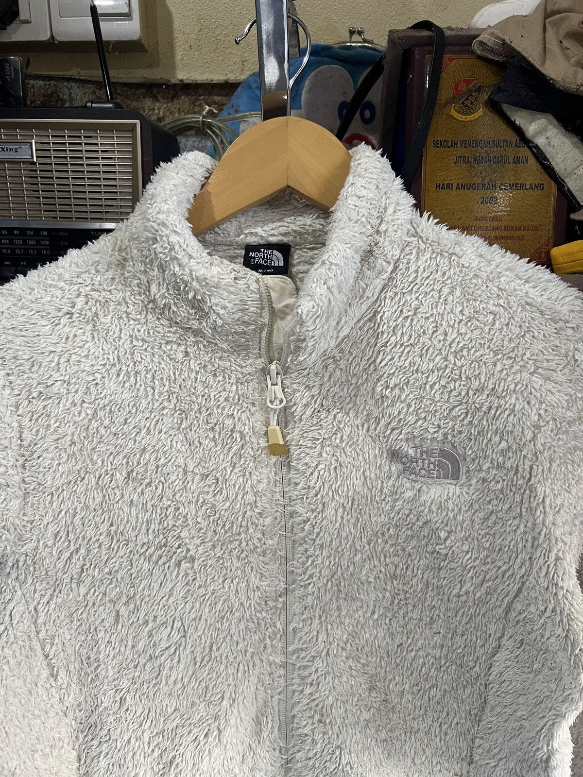 The North Face 🔥The North Face Faux Fur Zipper Jacket Size M / US 6-8 / IT 42-44 - 4 Thumbnail