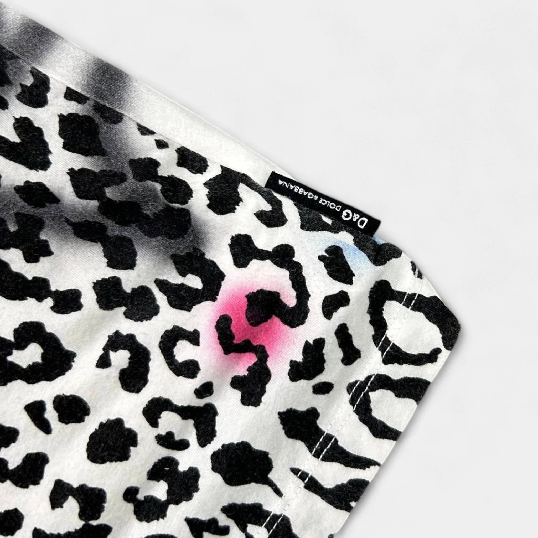 Dolce & Gabbana Dolce & Gabbana Leopard Pop Cotton T-Shirt Size XS / US 0-2 / IT 36-38 - 4 Thumbnail