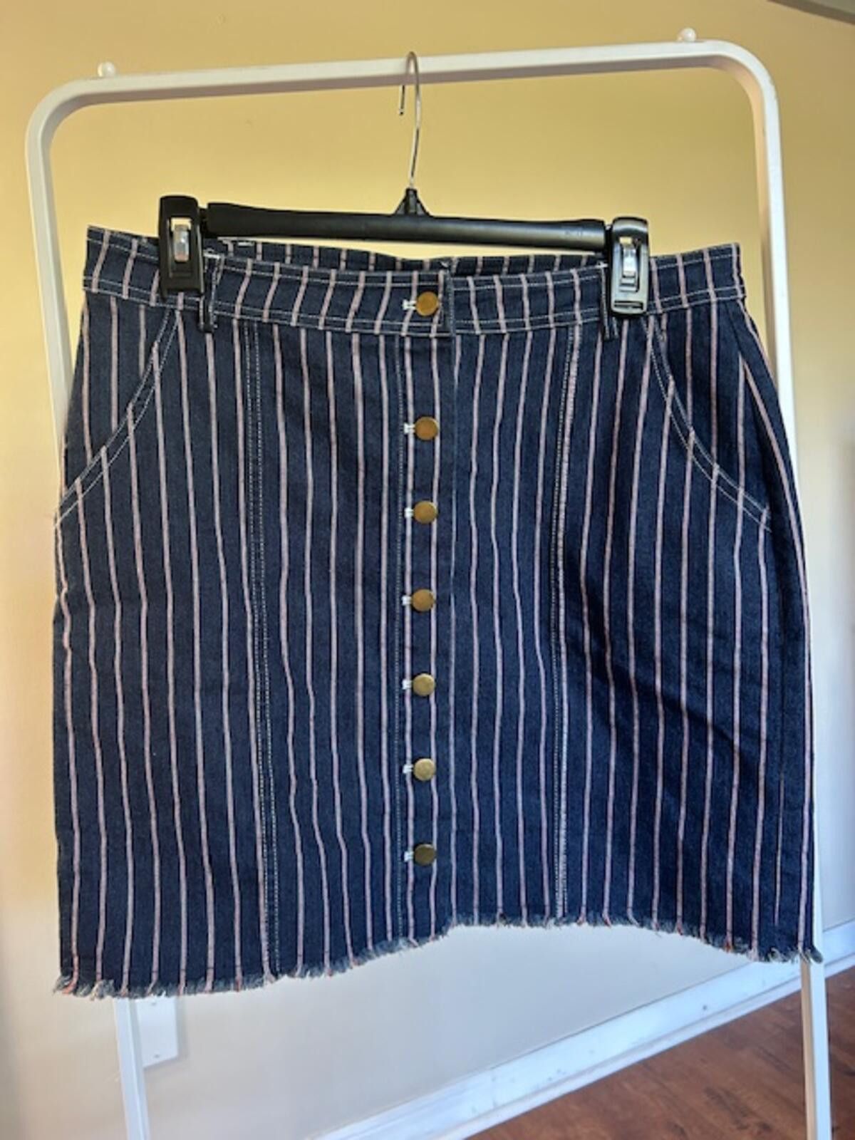 Unknown London Striped Button-Front Denim Mini Skirt Size L Size 36" / US 14 / IT 50 - 1 Thumbnail