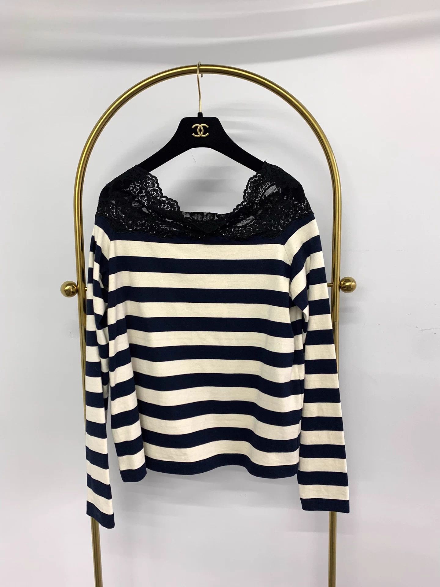 Miu Miu MIU MIU Lace-Paneled Black & White Stripe Knit Sweater XS Size XS / US 0-2 / IT 36-38 - 1 Thumbnail