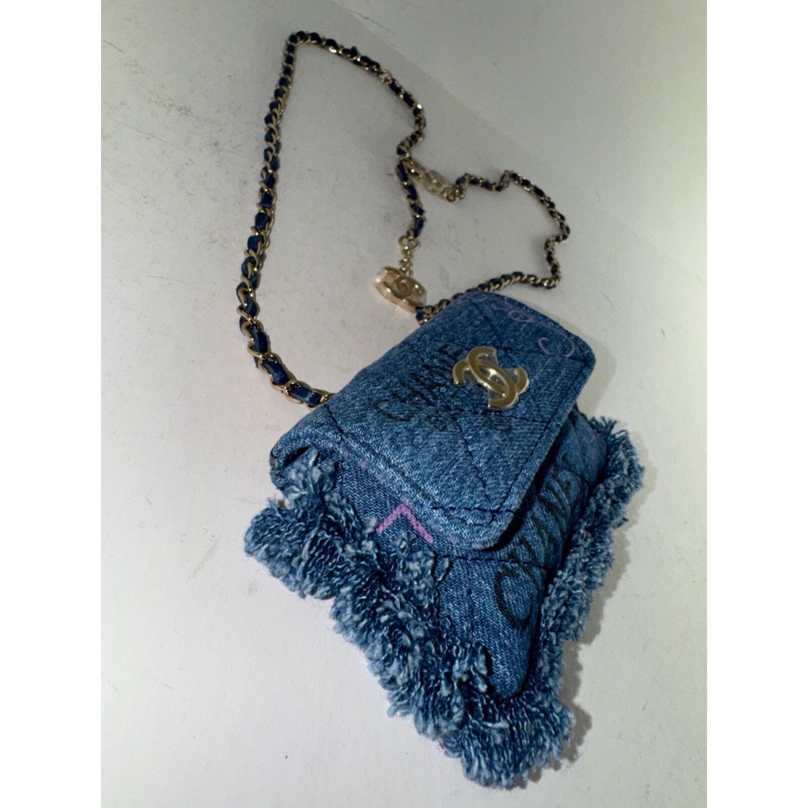 Chanel Chanel Black Pink CC Logo Frayed Credit Card Belt Bag Size ONE SIZE - 15 Thumbnail