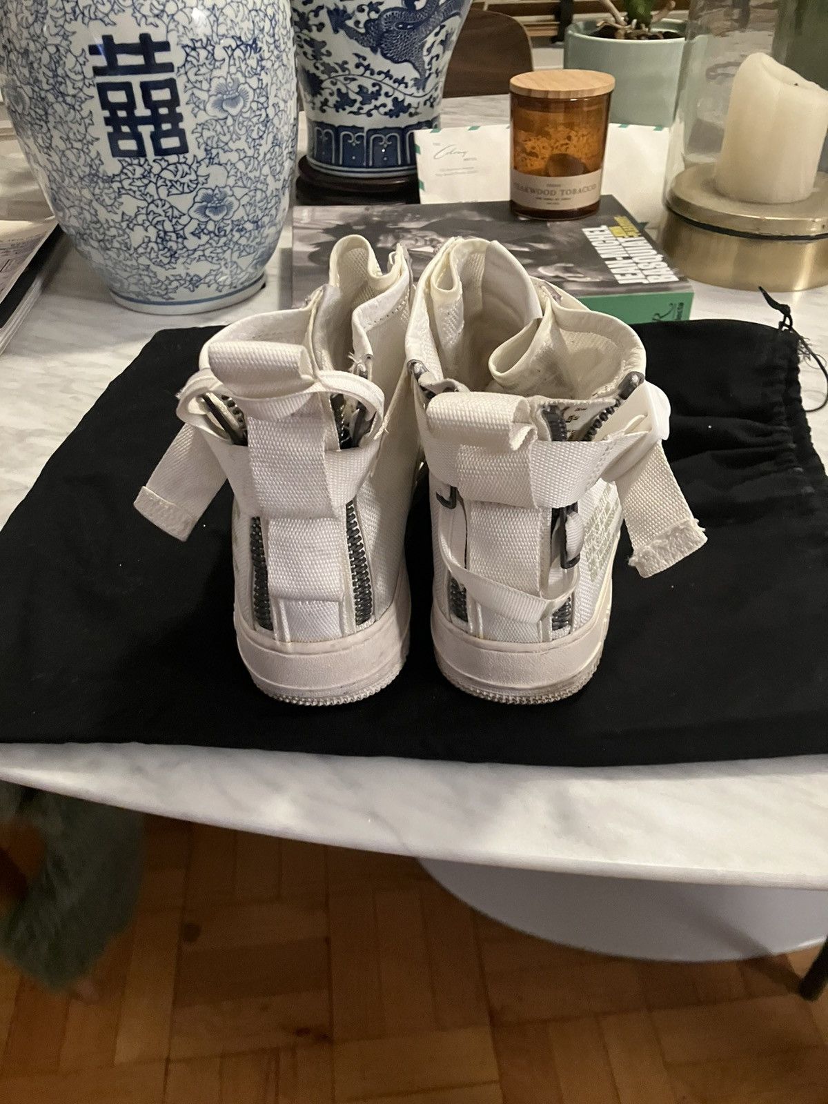 Nike Nike SF Air Force 1 Mid QS GS ‘Triple White’ Size US 8 / EU 41 - 6 Thumbnail