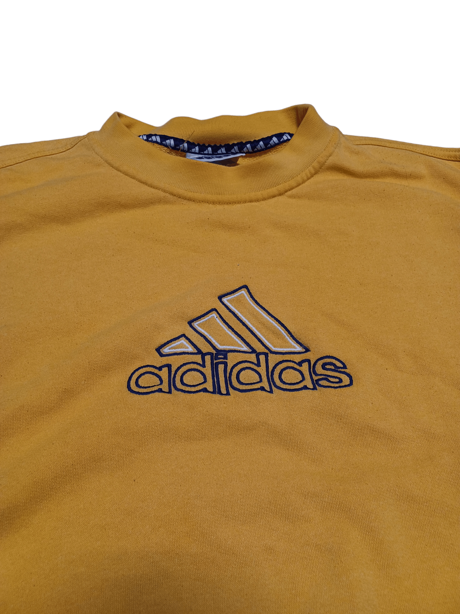Adidas ADIDAS VINTAGE EMBROIDERED BIGLOGO CENTERLOGO SWEATSHIRT Size US M / EU 48-50 / 2 - 3 Thumbnail