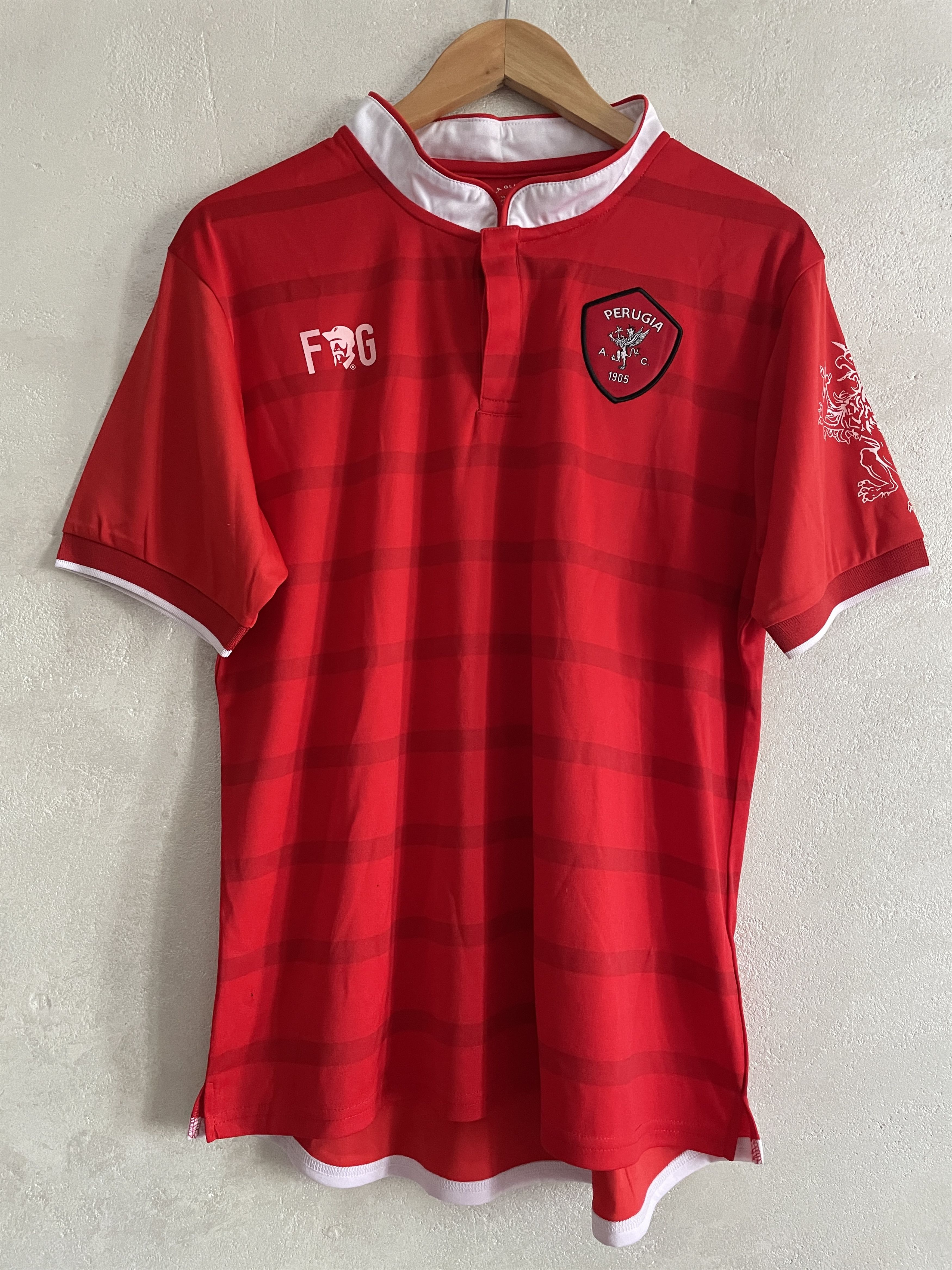 Other AC Perugia Home Shirt 2014 2015 Soccer Jersey Maglia Size US L / EU 52-54 / 3 - 1 Thumbnail