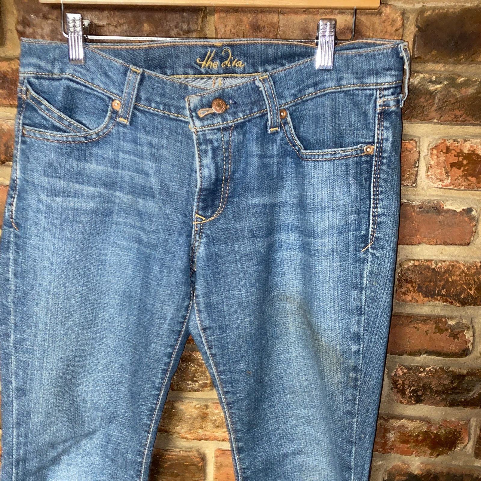 Old Navy Old Navy Medium Wash Blue Denim Diva Skinny Jeans 8 Short Size 30" / US 8 / IT 44 - 2 Thumbnail