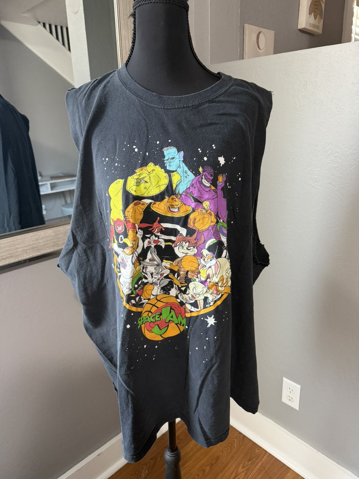 Other VTG 90’s Space Jam Movie Shirt Cut-Off Sleeves Size 3XL. Size US XXL / EU 58 / 5 - 1 Thumbnail