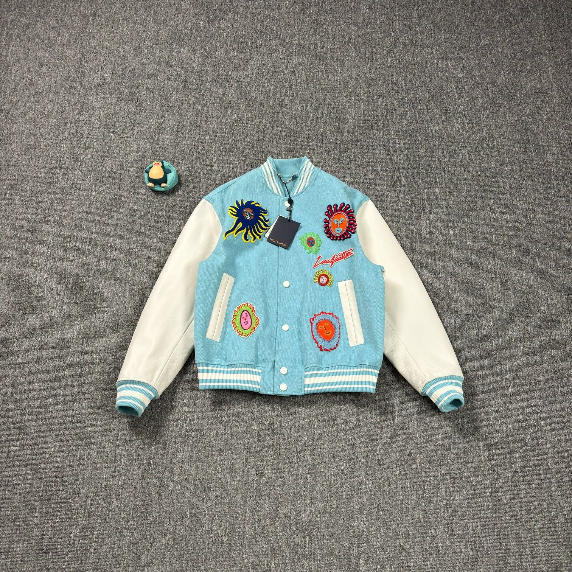 Louis Vuitton LV Yayoi Kusama Collaboration Blue Baseball Jacket Size XL / US 12-14 / IT 48-50 - 1 Thumbnail