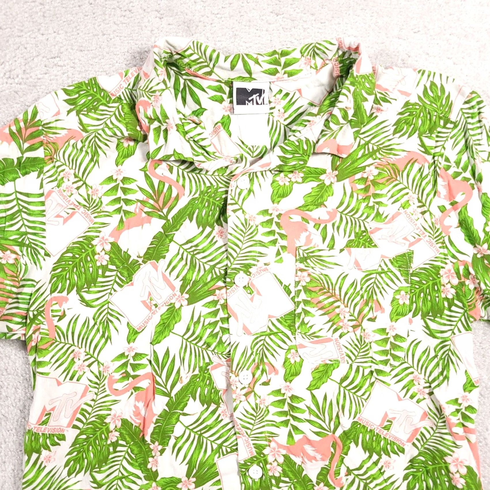 Vintage MTV Hawaiian Floral Tropical Button Up Short Sleeve Collared Shirt Mens Small Size US S / EU 44-46 / 1 - 3 Thumbnail