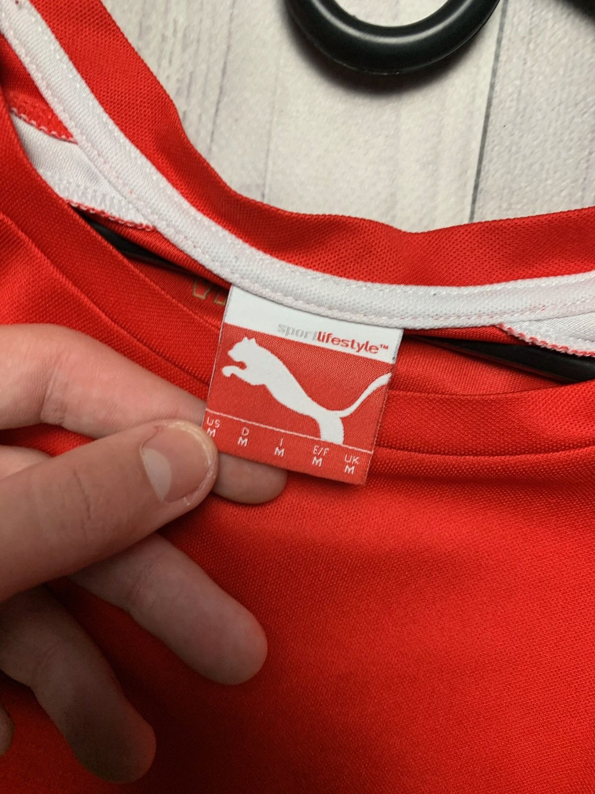 Puma × Vintage Vintage puma Arsenal soccer jersey size M red Size US M / EU 48-50 / 2 - 3 Thumbnail