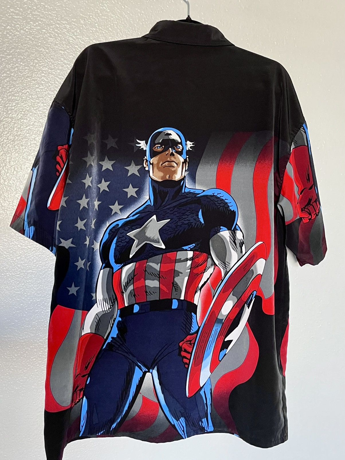 Marvel Comics 2002 Marvel Comics CAPTAIN AMERICA shirt, Black, Vintage Size US L / EU 52-54 / 3 - 1 Thumbnail