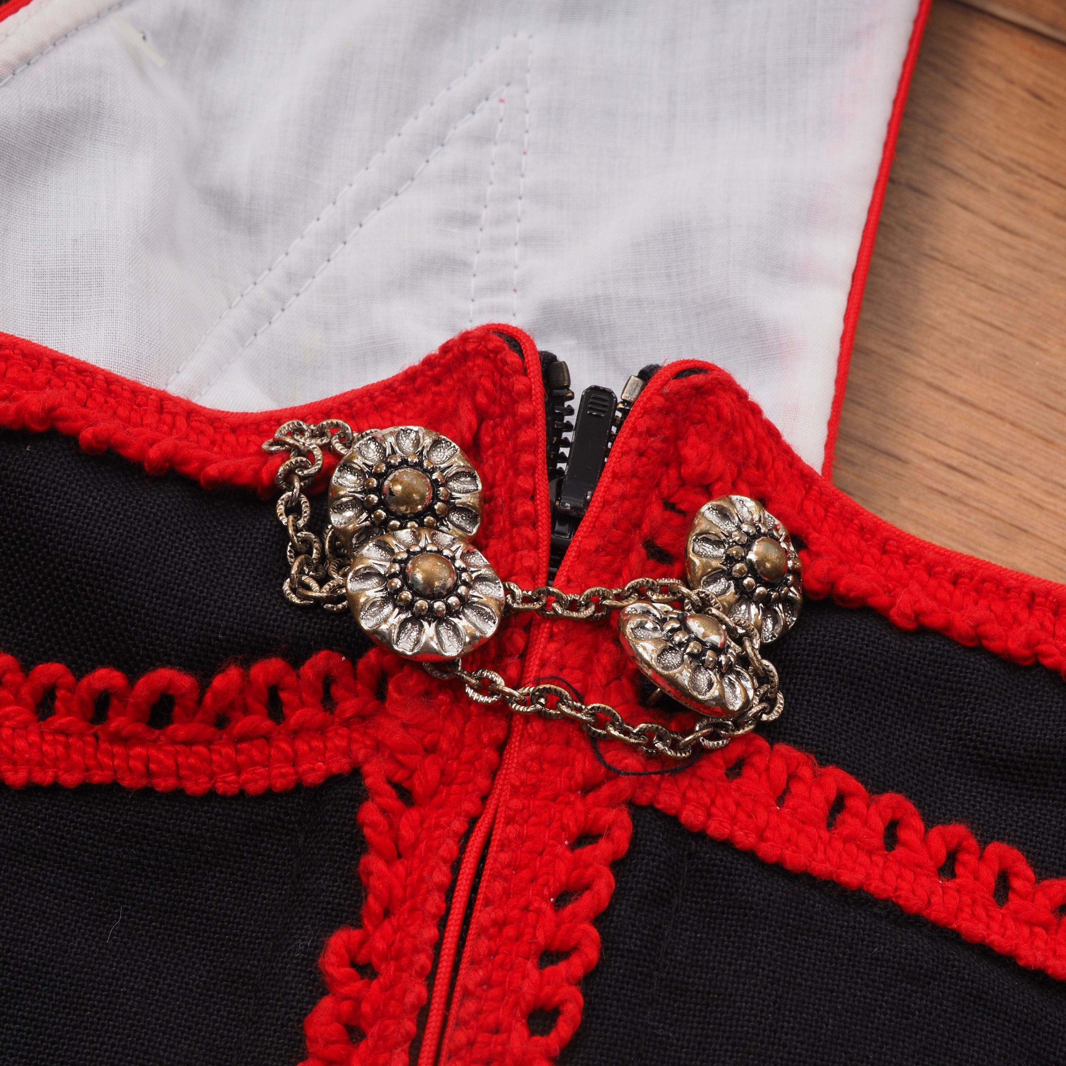 Vintage Dirndl Strasser Trachten Vintage Red Black Midi Dress Size M / US 6-8 / IT 42-44 - 4 Thumbnail