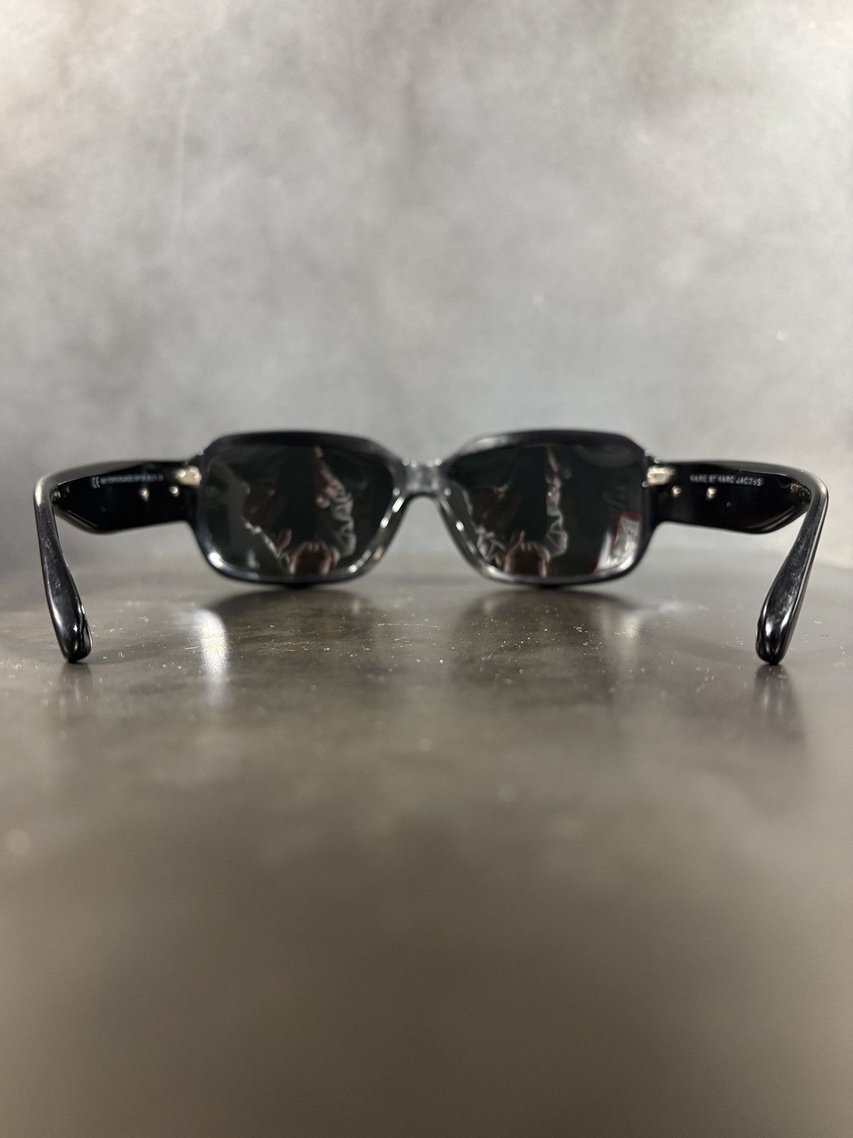 Marc Jacobs 2010s Marc Jacobs Sunglasses Oversized MMJ 075/S Case Size ONE SIZE - 11 Thumbnail