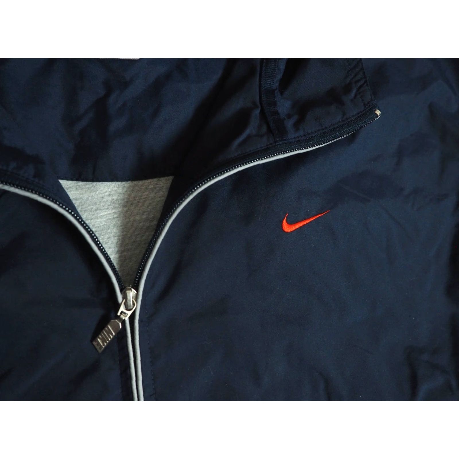 Nike VINTAGE Nike Navy Blue Orange Full Zip Nylon Mini Swoosh Jacket Mens 2XL Size US XXL / EU 58 / 5 - 6 Thumbnail