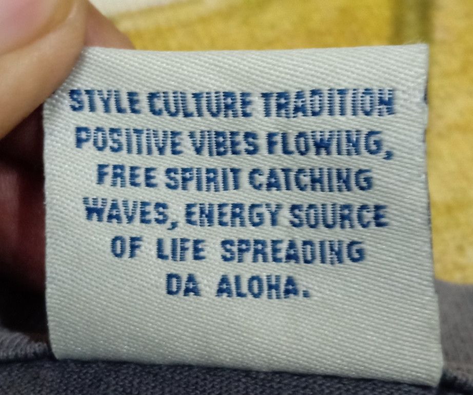 Vintage Vintage 90s PIKO Hawaiian Longboard Wear T-shirt Size US XL / EU 56 / 4 - 13 Thumbnail