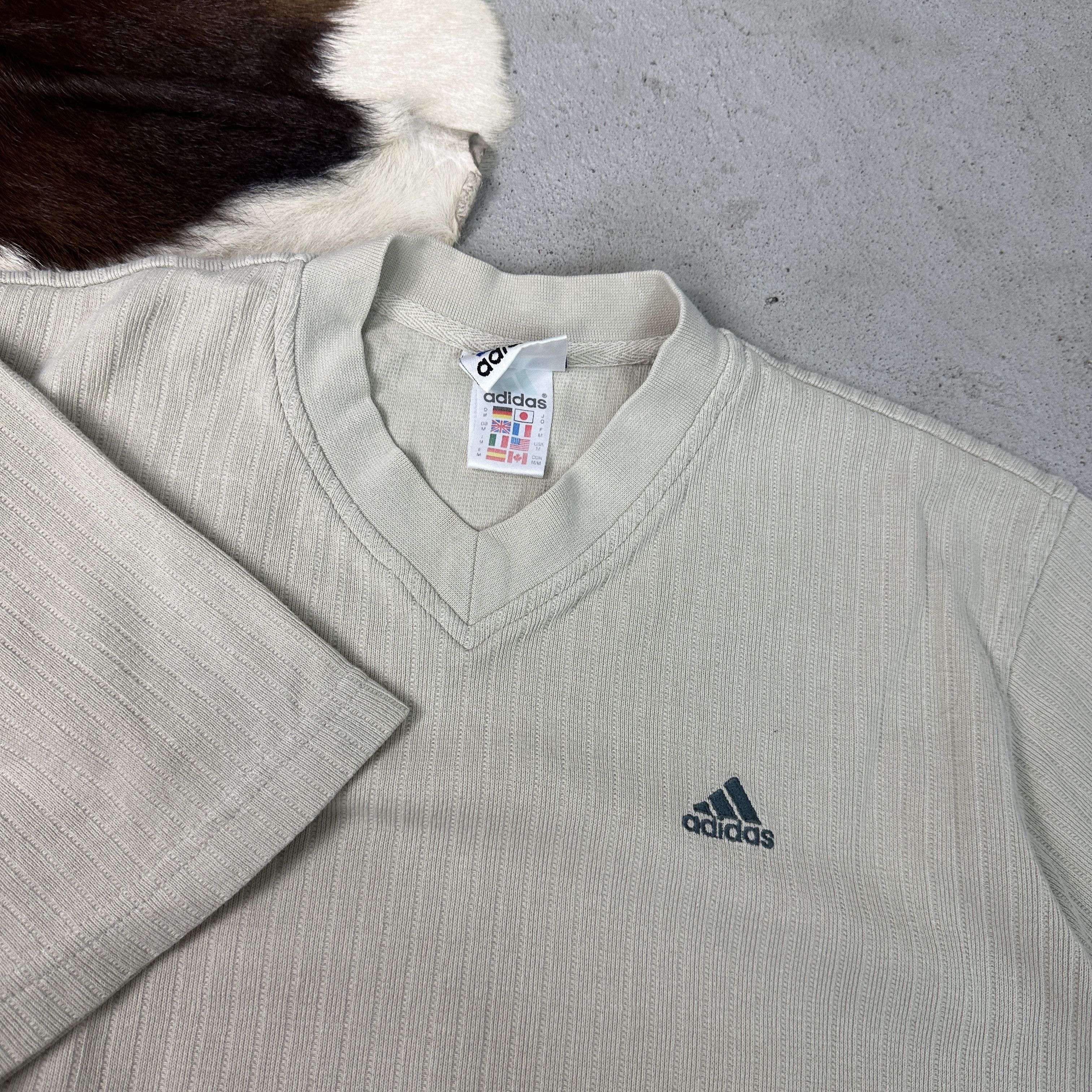Adidas × Vintage Adidas Vintage 00s Y2K Beige T Shirt Size US M / EU 48-50 / 2 - 3 Thumbnail