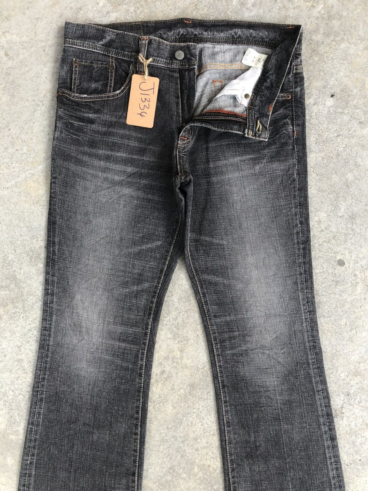 If Six Was Nine Japanese GL Heart Flared Jeans Distressed Denim Size US 33 - 3 Thumbnail