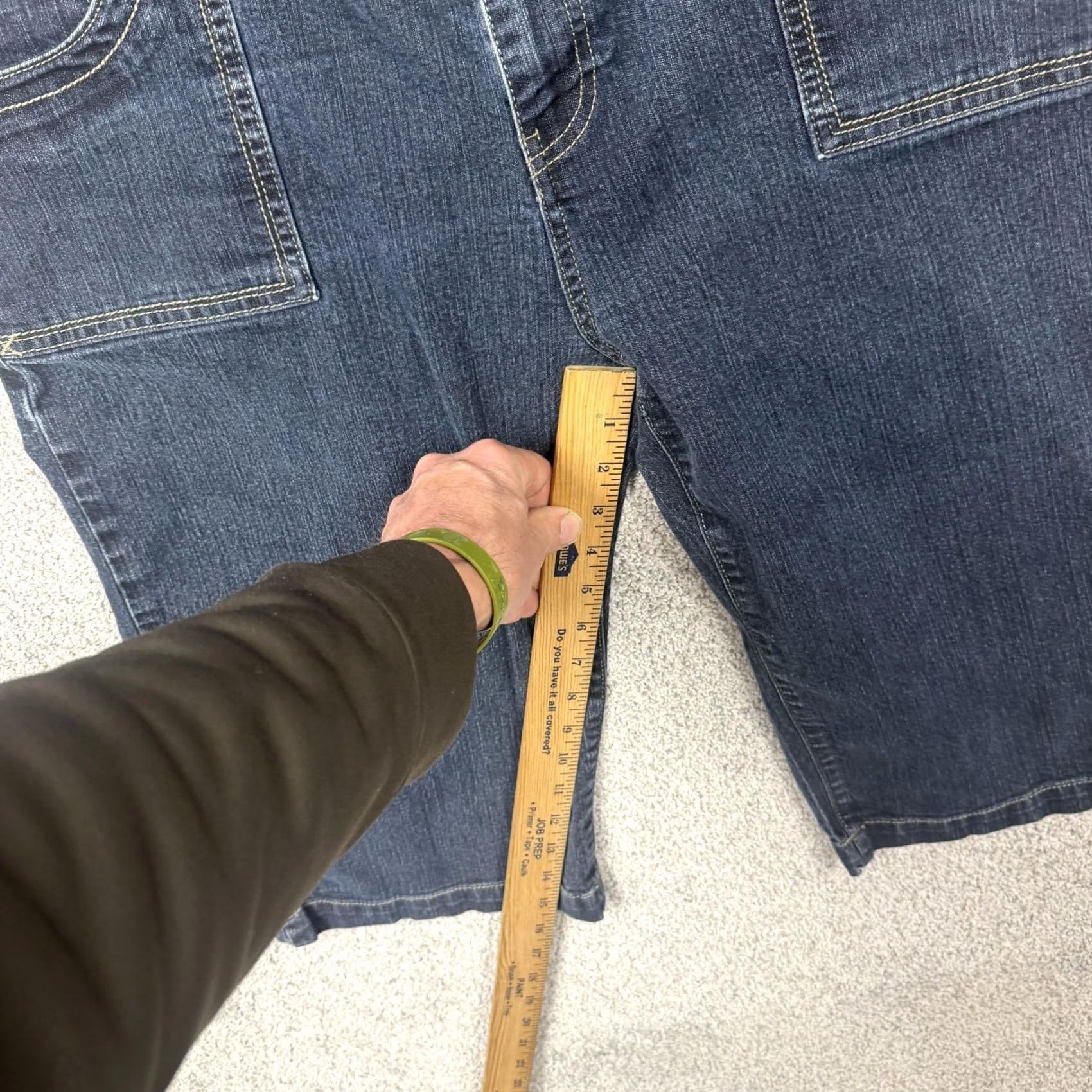 Vintage VINTAGE? No. Cato Bermuda Shorts Womens 16 36x15.5 Denim Shorts Blue 5-Pocket Stretch Casual Summer Womens Size 38" / US 16 / IT 52 - 5 Thumbnail