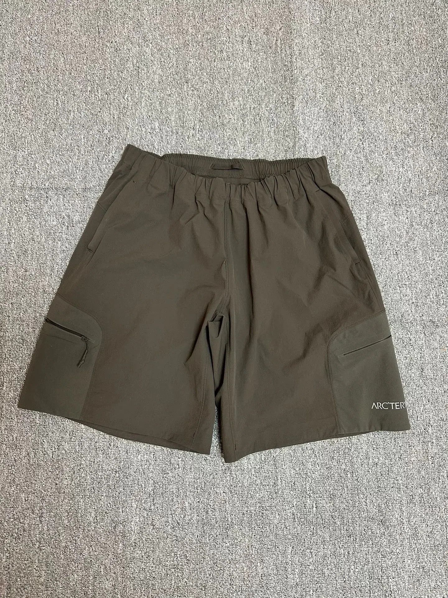 Arc'teryx Arc'teryx System_A Tobi Short. Size US 31 - 1 Thumbnail