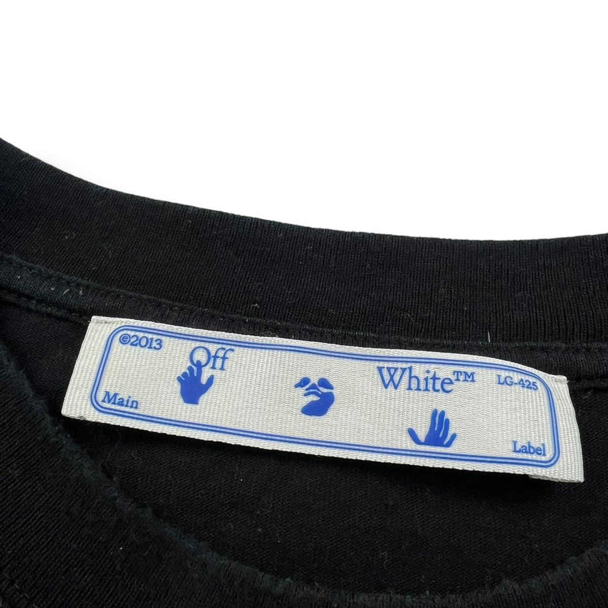 Off-White Off-White Caravaggio Black T Shirt Size US S / EU 44-46 / 1 - 4 Thumbnail
