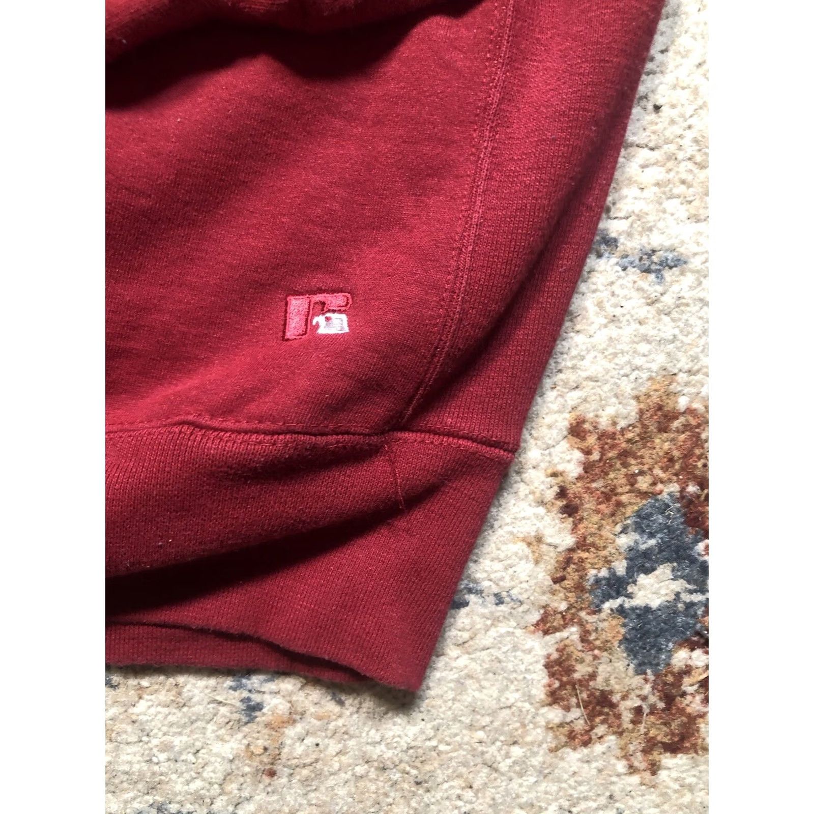 Russell Athletic VINTAGE Russell Athletic 90s Crewneck Sweatshirt Red Mens M USA Shirt Sweatshirt Long Sleeve Crew Neck Logo 90s American Gym Blank Fashion Size US M / EU 48-50 / 2 - 6 Thumbnail