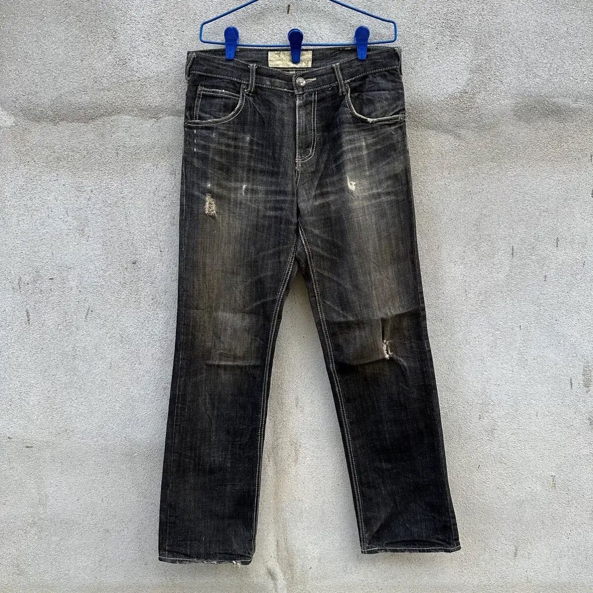 image of Denime x Edition Japan Denim Lab Jeans Ripped Japanese Denim Vintage Pants in Black, Men's (Size 33