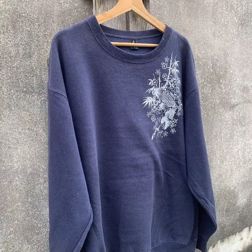 Designer × Japanese Brand × Vintage Japanese Vintage Fish Koi Crewneck Baggy Sukajan Sweater Size US XL / EU 56 / 4 - 3 Thumbnail