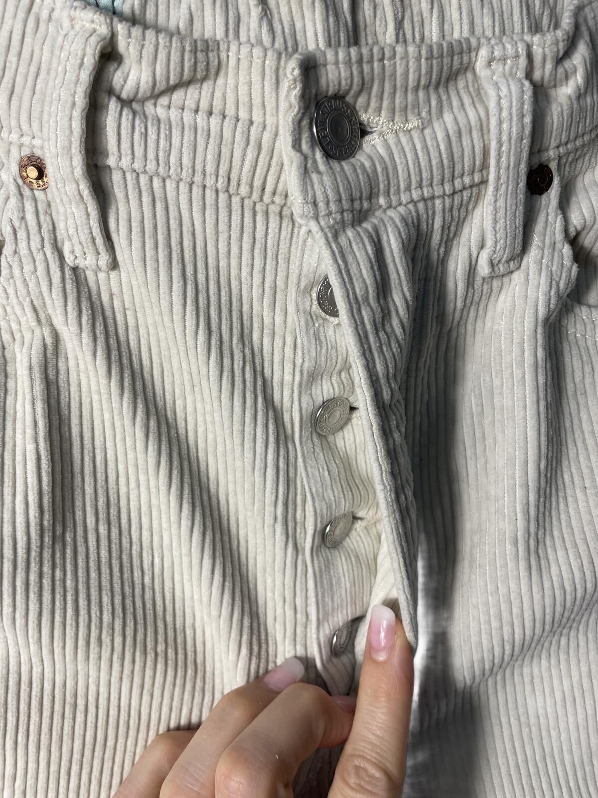 Other Levis Straus and Co Corduroy Pants Women's 27 White Button Size 30" / US 8 / IT 44 - 4 Thumbnail