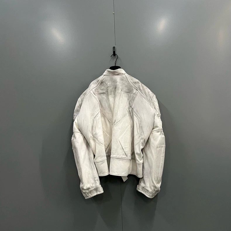 Balenciaga Balenciaga Mud dyed white leather coat Size US S / EU 44-46 / 1 - 2 Thumbnail