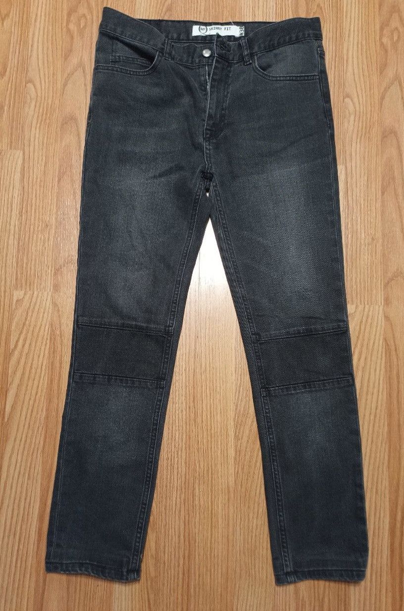 Alexander McQueen Alexander McQueen Black Jeans Pants Skinny Fit W30 Size US 30 / EU 46 - 1 Thumbnail