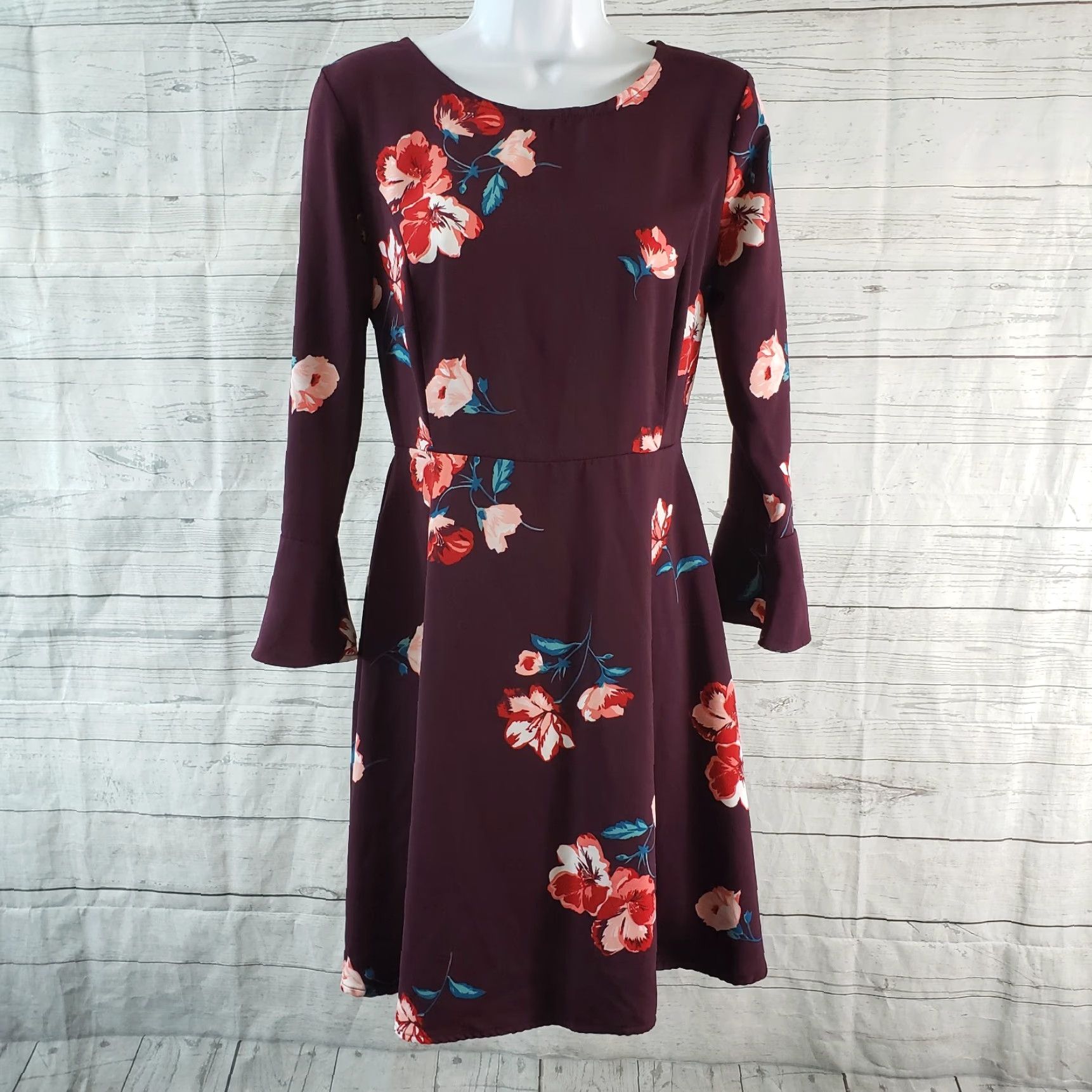 Old Navy Old Navy Womens Dress Short Red Floral Long Sleeve Sz S Casual Fit & Flare Womens Size S / US 4 / IT 40 - 2 Thumbnail