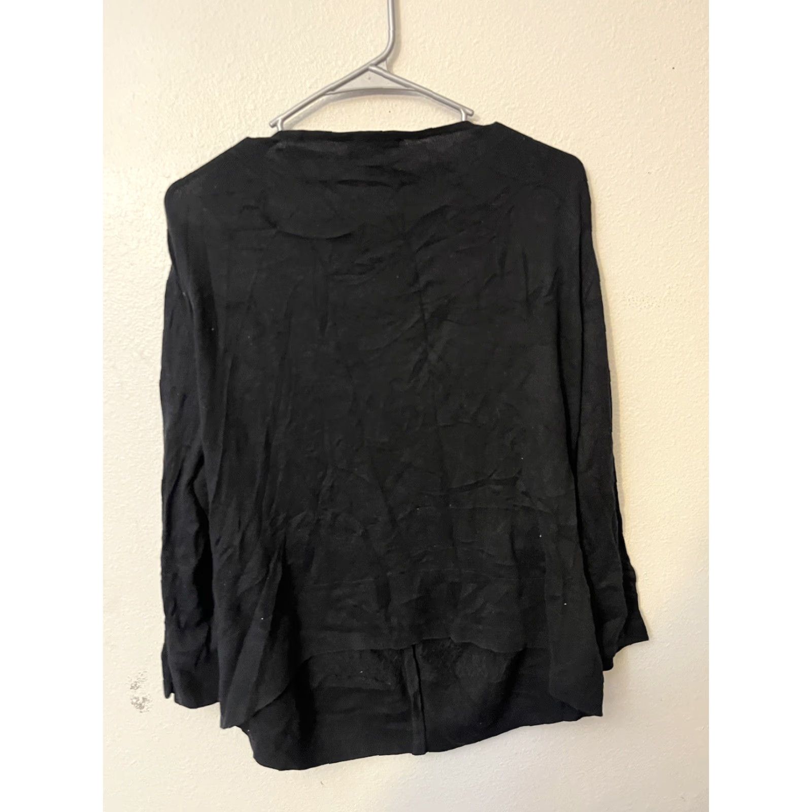 Talbots Talbots Cardigan Shirt Women Petite XL Black 3/4 Sleeve Sequin Button-Up Silk/Cashmere Blend Discount? (Note: This seems off) Size XL / US 12-14 / IT 48-50 - 2 Thumbnail