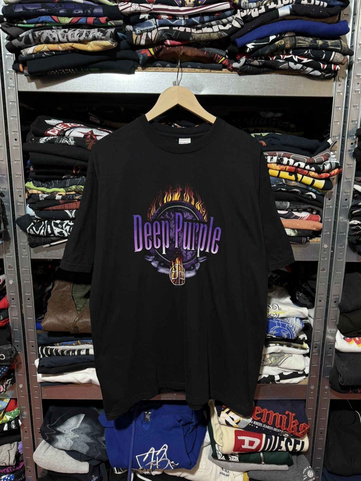 Vintage Vintage Deep Purple Tour 2004 Rock Band T-Shirt Hype Y2K Size US XL / EU 56 / 4 - 1 Thumbnail
