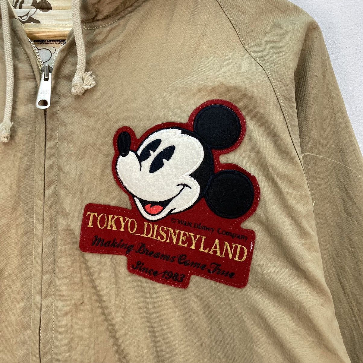 Disney 🔥 vintage Tokyo Disneyland Mickey Mouse Parka Jacket Size US M / EU 48-50 / 2 - 4 Thumbnail